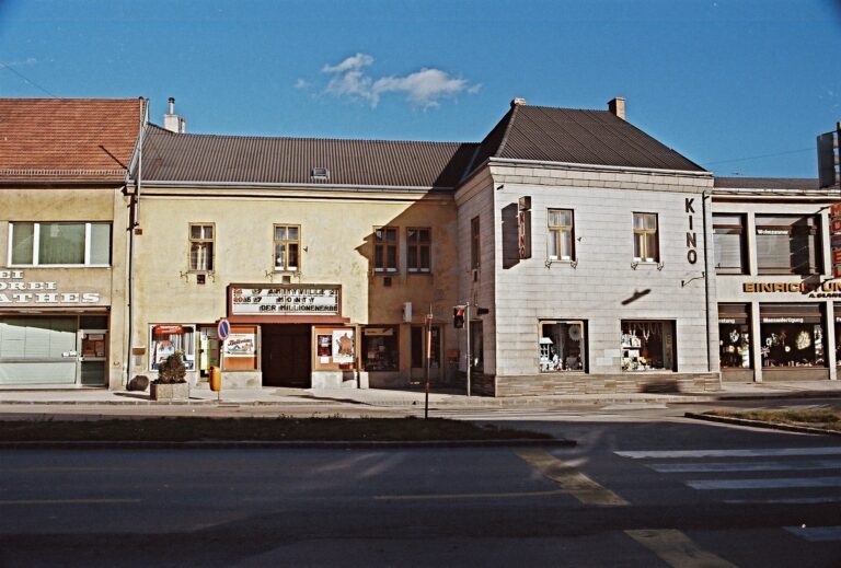 „Kunst & Kaffeeplausch im Museum“